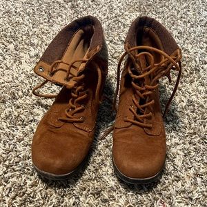 Arizona brown combat boots